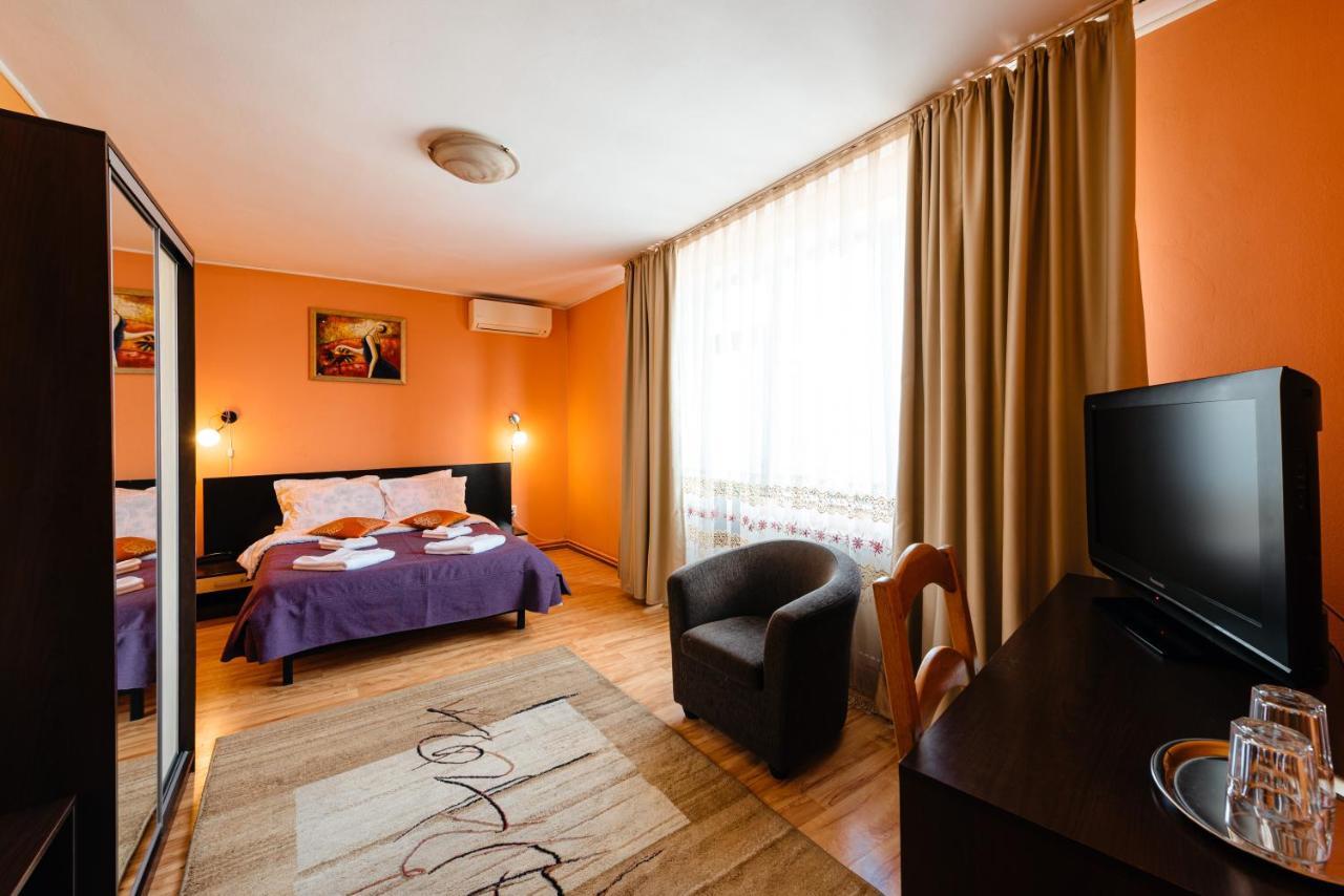 Pensiunea Casa Zanelor Floreşti Exterior foto